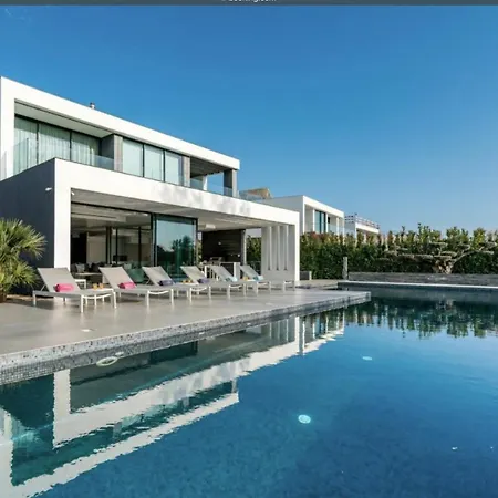 Algarve Paradise Villa Vilamoura